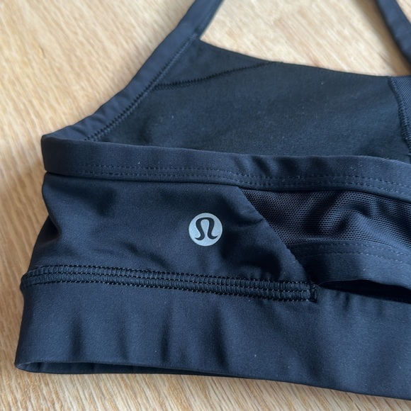 Authentic Lululemon sports bra - Picture 3 of 4